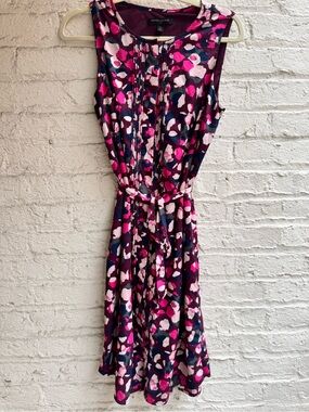 Banana Republic Pink & Navy Floral Sleeveless Belted Dress